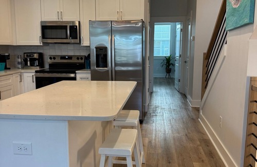 Wilmington Beach Maison | Newly Constructed 3 Bedroom Home - Rooftop Deck-Close to Beach in Carolina Beach