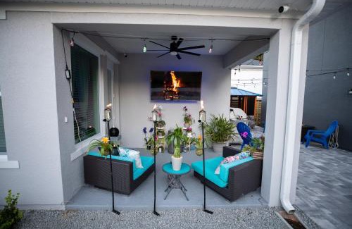 Colonialtown South Maison | Newly Constructed Modern Pet Friendly Zen Home with Private Home Theater & Hot Tub! home