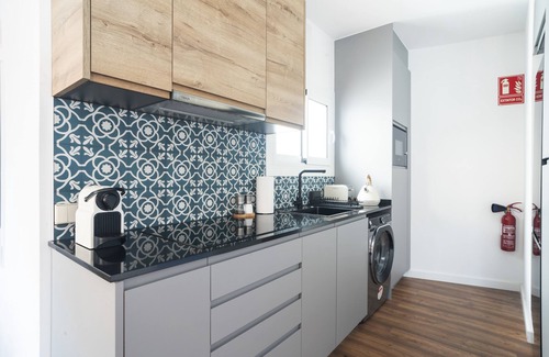 Collblanc y La Torrassa Appartement | Newly renovated 3 bedroom apartments centrally located in Barcelona