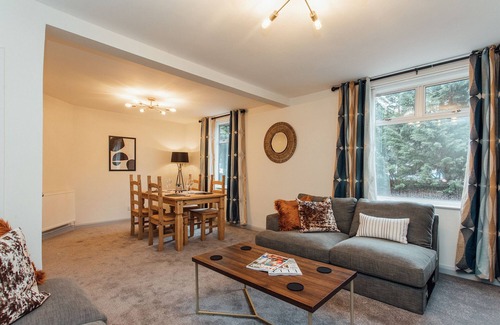 Holbrooks Maison | NEWLY FINISHED HOUSE IN COVENTRY