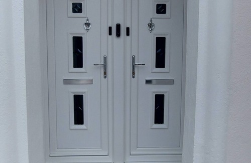 Newbury Appartement | Newly Refurbished 2 Bedroom Flat Near Train Station in Seven Kings/london