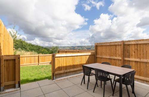 Newton St Loe Appartement | Newly Refurbished Home Short Drive to Bath Centre