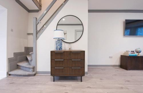 Havering Maison | Newly refurbished house