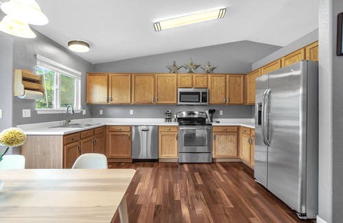 Westridge Maison | Newly Refurnished 3 Bed 2 Bath Highlands Ranch Home - Executive Rental