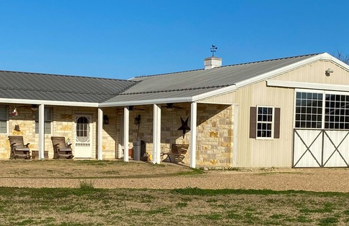 Temple Cottage | Sur une belle superficie entre Temple et Belton, vue sur les pâturages et les chevaux,