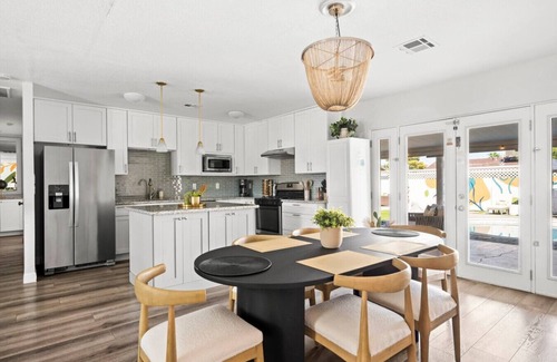 Scottsdale Estates Ten Maison | Newly Remodeled Retreat w/Heated Pool & Hot Tub!