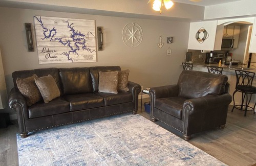 Lakeland Copropriété | Newly remodeled updated condo,12x32 Boat slip, wi-Fi Internet cable TV, pwc slip