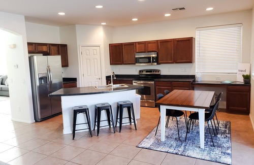 Skyline Ranch Maison | Newly Remodeled Resort-Style Home w Private Pool!