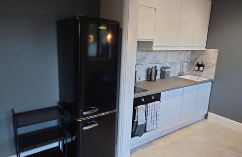Newton St Loe Maison | Newly renovated 2-bed bungalow
