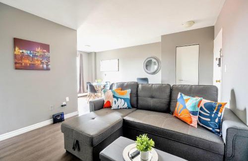 Rosedale Appartement | Newly Renovated 2BR Unit in Glenview West