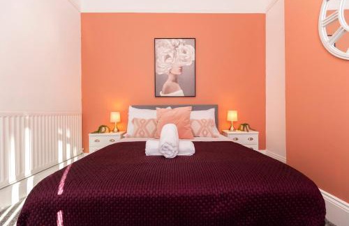 Sunderland Maison | Newly Renovated 3br House Near Hospital & Uni
