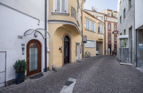 Centro - Piani - Rencio Appartement | Appartement Eva récemment rénové et central avec Wi-Fi