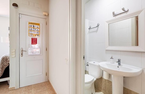 Hostafrancs Appartement | Newly renovated apartment in Plaza España! 035