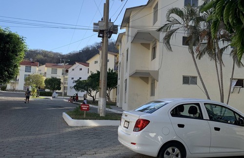 Crucecita Appartement | Newly renovated centrally located apartment in La Crucecita Huatulco Oaxaca