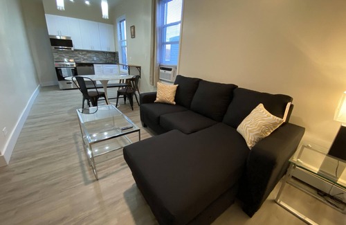 East Bronx Appartement | ★ NEWLY RENOVATED, CLEAN COMFORTABLE & SANITIZED ★