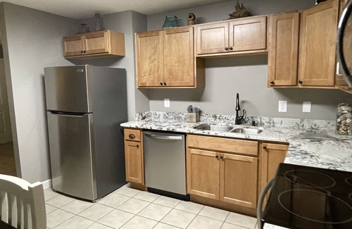 Navarre Maison | Newly Renovated Close to the Beach