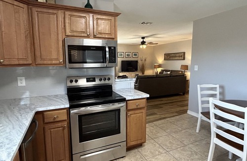 Navarre Maison | Newly renovated close to Navarre Beach