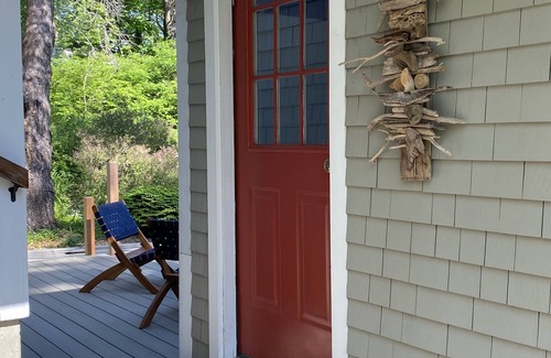 Kittery Point Maison | Newly Renovated Cottage with views of Barter's Creek