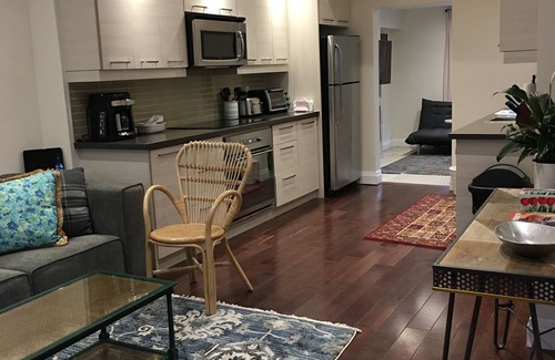 Trefann Court Maison | Maison du centre-ville récemment rénovée avec 7 chambres et 2 emplacements de stationnement