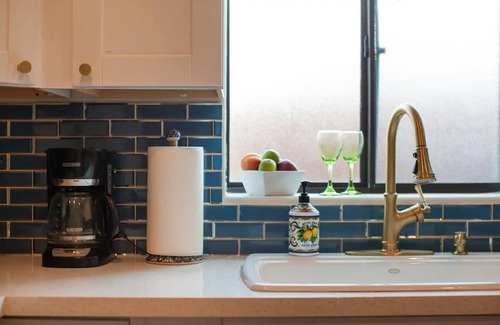 Santa Rita Park Maison | Newly Renovated Downtown Adobe Oasis w/ Pool, BBQ, Firepit, Games