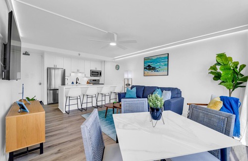 Waikiki Appartement | Newly renovated, Free Parking, One block to Waikiki Beach