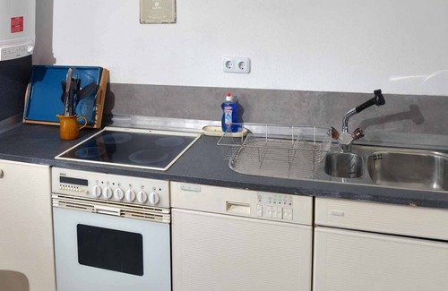 Mainleus Appartement | Newly renovated hiking hut on the Main Cycle Path for up to 8 people