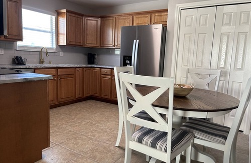 Navarre Maison | Newly Renovated Home close to Navarre Beach
