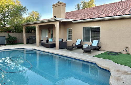 Garden Lakes Maison | Newly renovated home, heated pool, near spring training, Westgate & State Farm