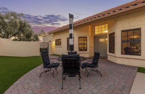 Sweetwater Ranch Maison | Newly Renovated Home w/Private pool, Heated Community Pool & Spa, Tennis Courts