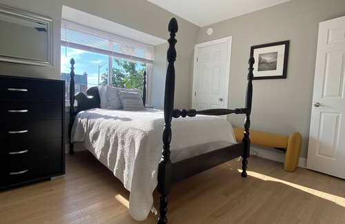 Northeast Lit Et Petit-Déjeuner | Newly renovated home In the heart of Washington, DC with easy and FREE parking!