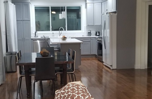 Milton Maison | Newly Renovated Open-Concept living space, close to Boston, plenty of parking