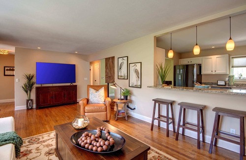 Skaneateles Maison | Newly renovated pet friendly Ranch near downtown Skaneateles!