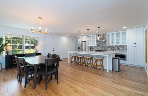 Atlanta Maison | Newly renovated, pristine home