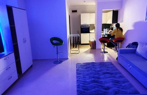 Sveti Vlas Appartement | Newly Renovated Studio with Sea View Terrace in Garden of Eden Resort