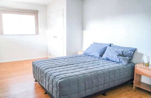 Richmond Heights Appartement | Newly renovated two-bedroom unit in Central Taupō - Pet-Friendly & Free Parking