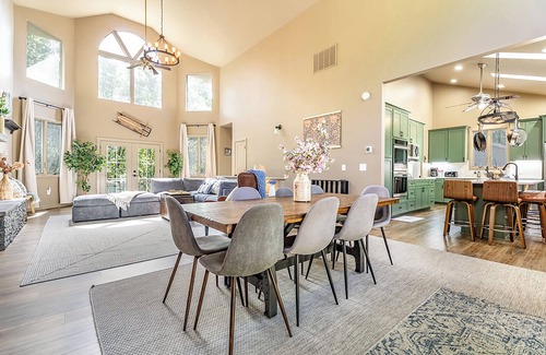 McGaheysville Maison | Newly Renovated peaceful retreat!