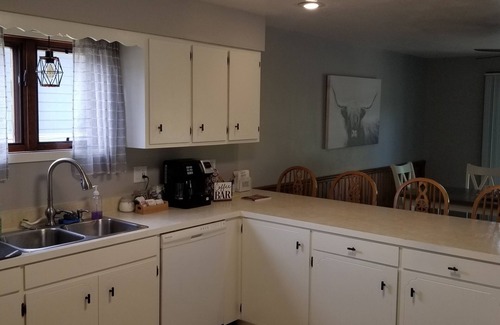Fremont Maison | Newly renovated Wolf River home