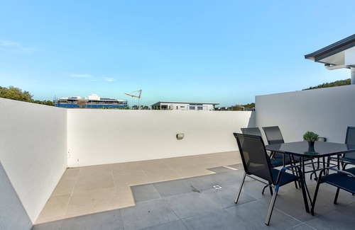 Mount Gravatt Appartement | Newly spacious top level good view near city apartment