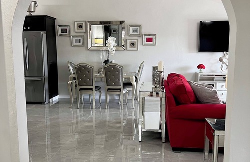 Estate Santa Maria Villa | Tout neuf! Villa de luxe Milagro, vue sur la plage privée!