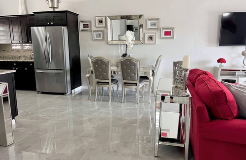 Estate Santa Maria Villa | Tout neuf! Villa de luxe Milagro, vue sur la plage privée!