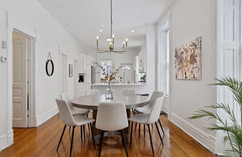 Tri-Taylor Maison | Newly Updated Vintage 6 Bedroom Single Family Home home