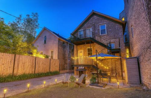 Tri-Taylor Maison | Newly Updated Vintage 6 Bedroom Single Family Home home