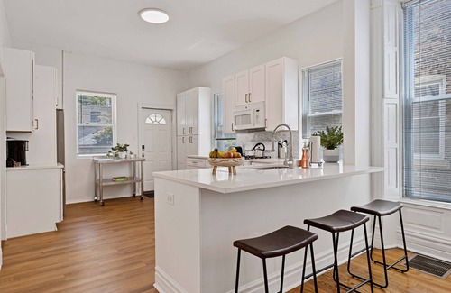 Tri-Taylor Maison | Newly Updated Vintage 6 Bedroom Single Family Home by AllSet Turnover