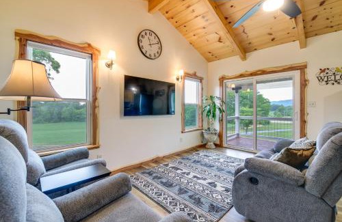 Newport Maison | Newport Retreat 12 Mi to Great Smoky Mountains!