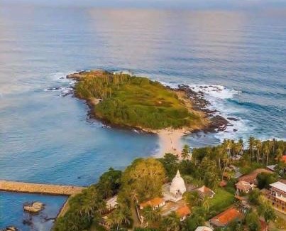 Nilwella Maison | Newton House
