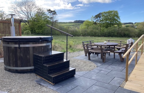 Llandysul Cabine | Next Level Glamping in West Wales