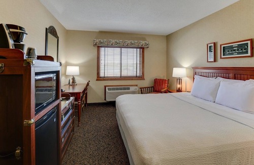 Galena Hôtel | Next Mississippi River, Deluxe King Suite, Stoney Creek Quad Cities