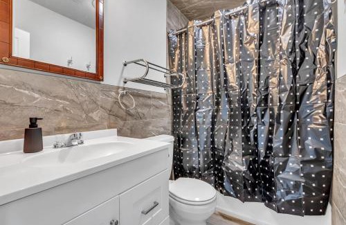 Seaside Heights Appartement | Next to Beach and Waterpark with Free Parking!