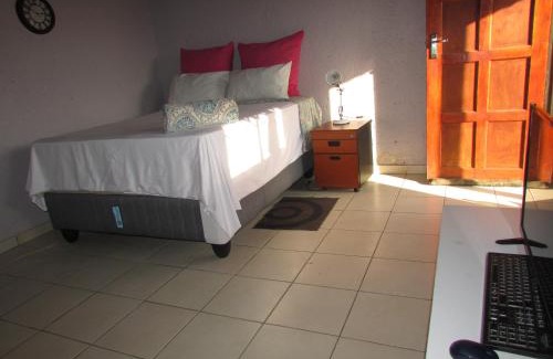 Pienaarsrivier Appartement | Next to Dinokeng in Hammanskraal Private property