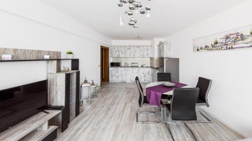 Shiligarnika Appartement | NEXT TO GONDOLA. Cosy & Elegant 2 Bedroom apartment in Neon Complex